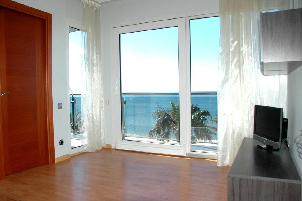 Palmas Vii Family Only Apartment